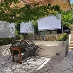 Apartman Mojmir 1