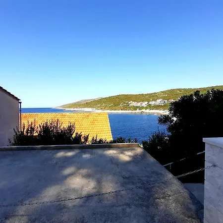 Mojmir 1 Apartment Zavalatica