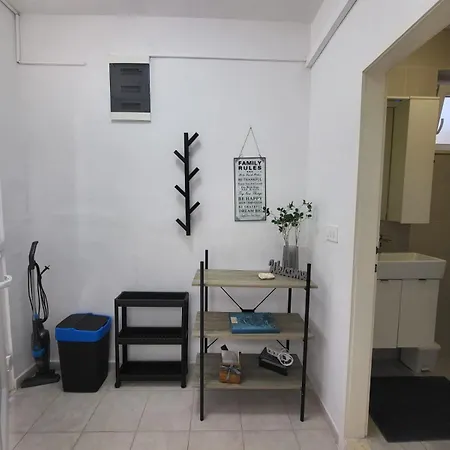 Apartment Mojmir 1 Zavalatica