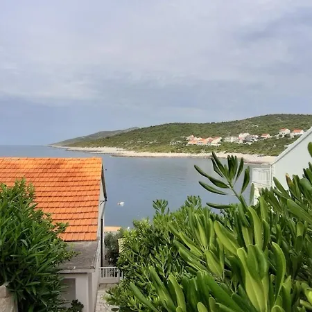 Apartment Mojmir 1 Zavalatica